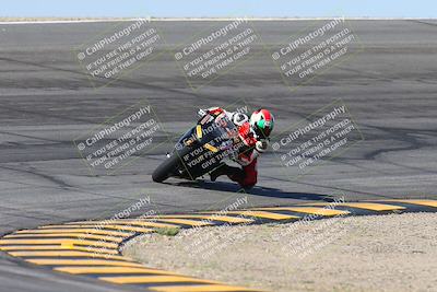 media/Oct-06-2024-Race Pace (Sun) [[d7d39ec7ad]]/9-Bowl Exit (940am)/